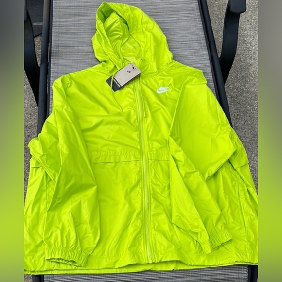 👋🎯NWT Nike Essential Repel Woven Jacket Green Size 2X - Picture 4 of 12